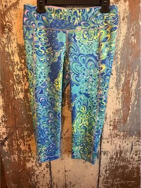 Lilly Pulitzer Luxletic Weekender Crop Leggings Lilly's Lagoon size Large